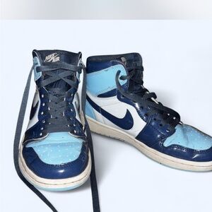 Nike Air Jordan 1 Retro High OG Blue and White High-Top Sneakers